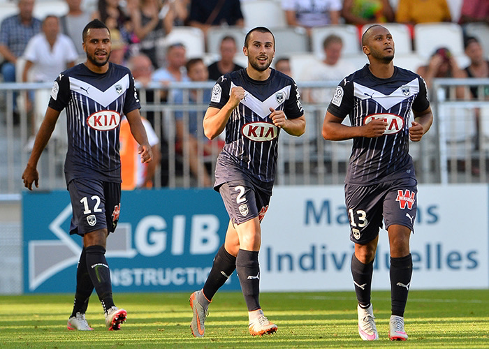 包含里昂球队表现出色，满意于比赛结果，振奋人心的词条