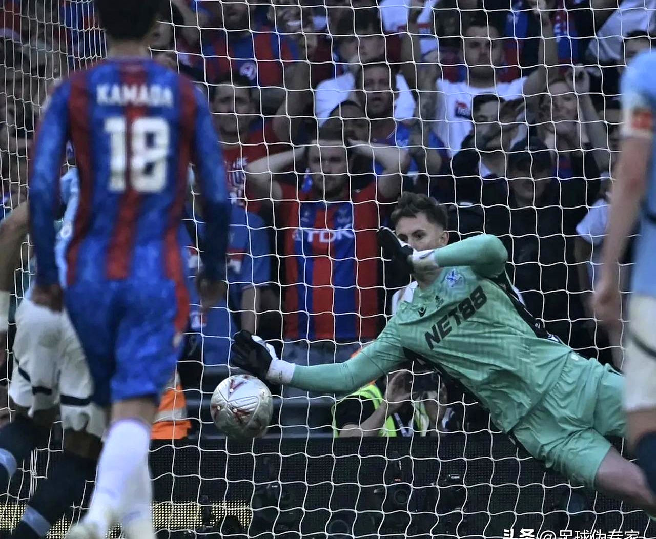 包含曼城客场不敌对手,遭遇新赛季首场失利,士气大振的词条 包含曼城客场不敌对手,遭遇新赛季首场失利,士气大振的词条