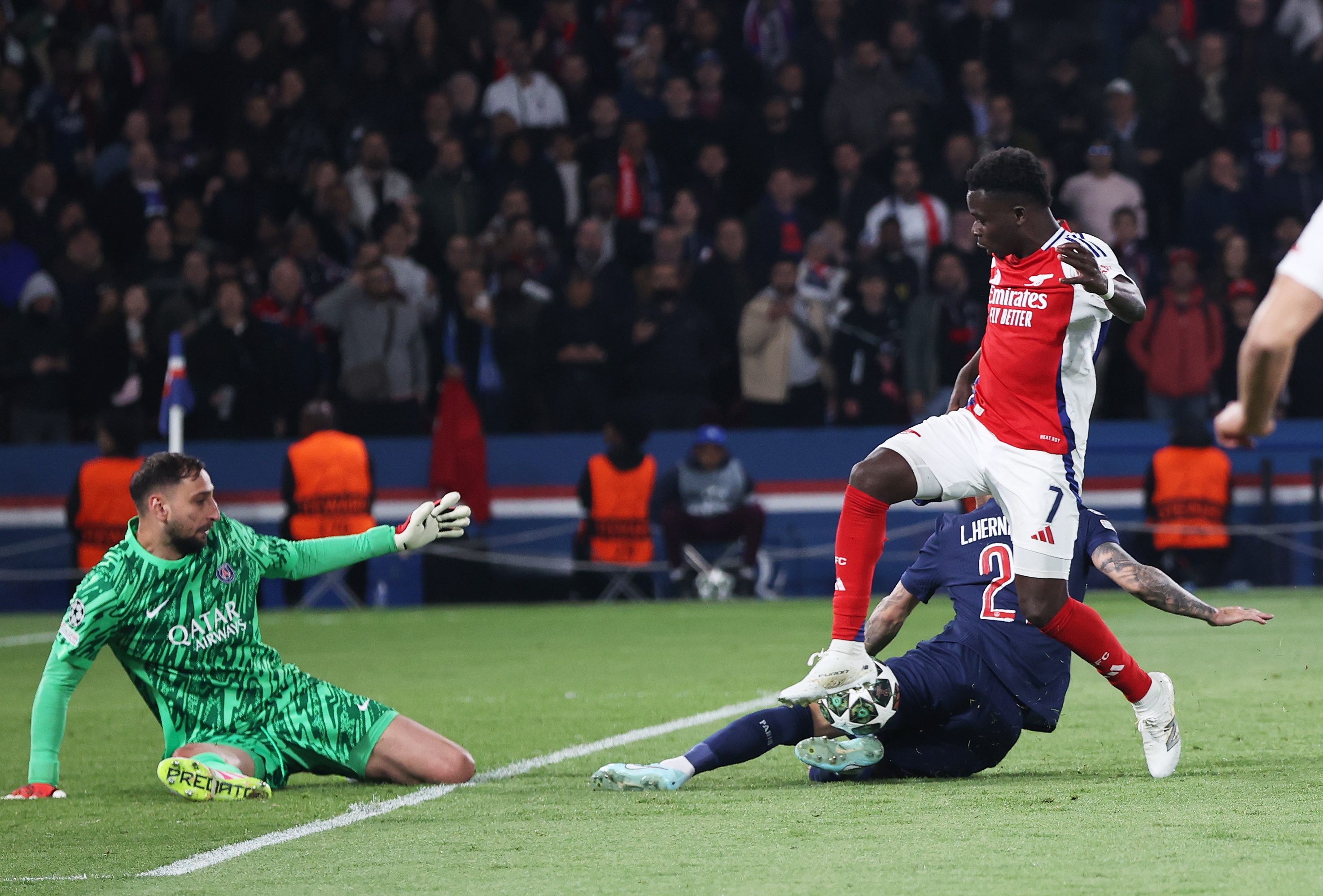 阿森纳主场击败谢菲联,保持不败纪录,掌声雷动 阿森纳主场击败谢菲联,保持不败纪录,掌声雷动