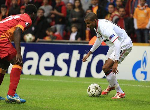 巴黎状态火热，铁血晋级，引发热议