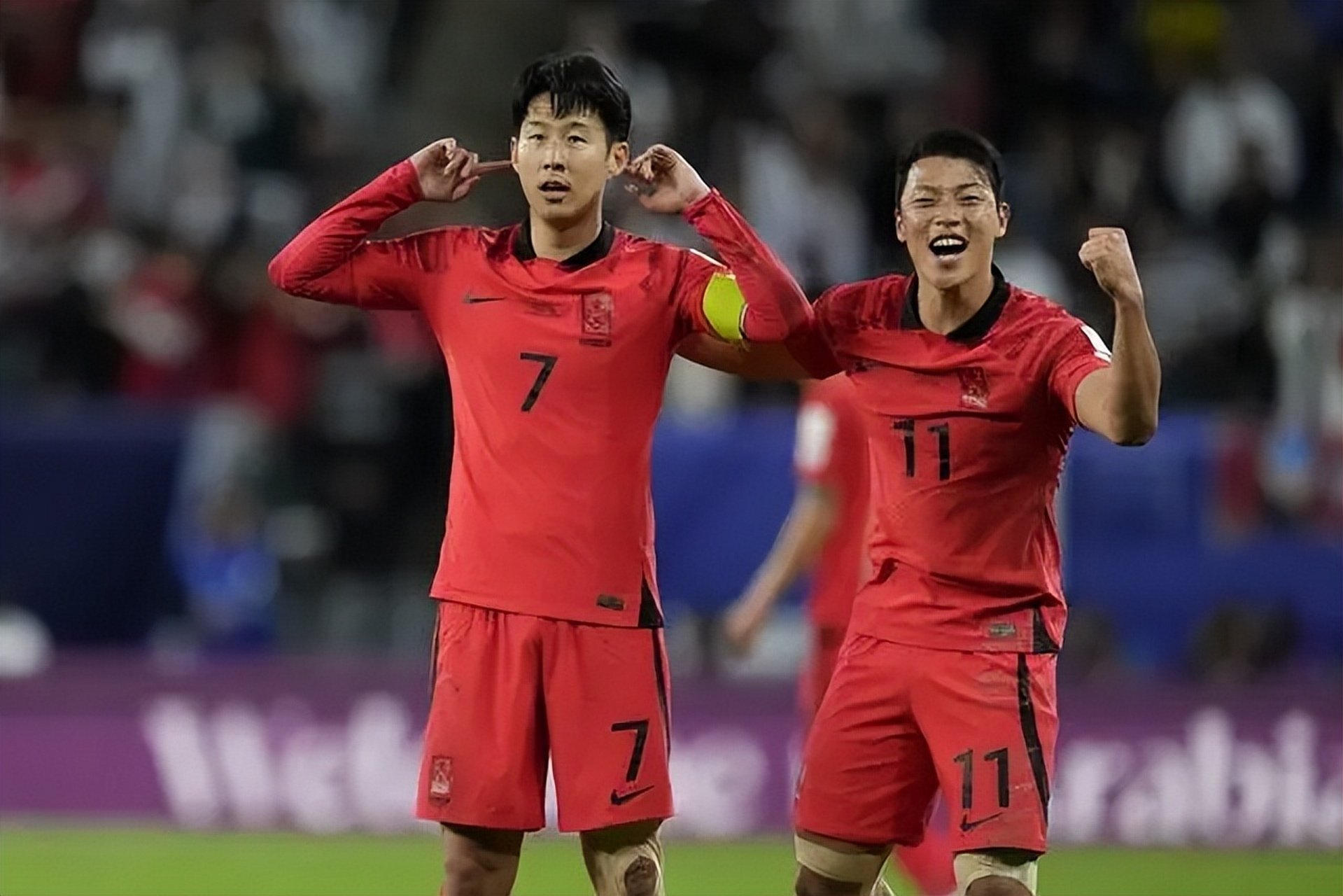 韩国球队冲击亚洲顶级足球赛事，全场震撼