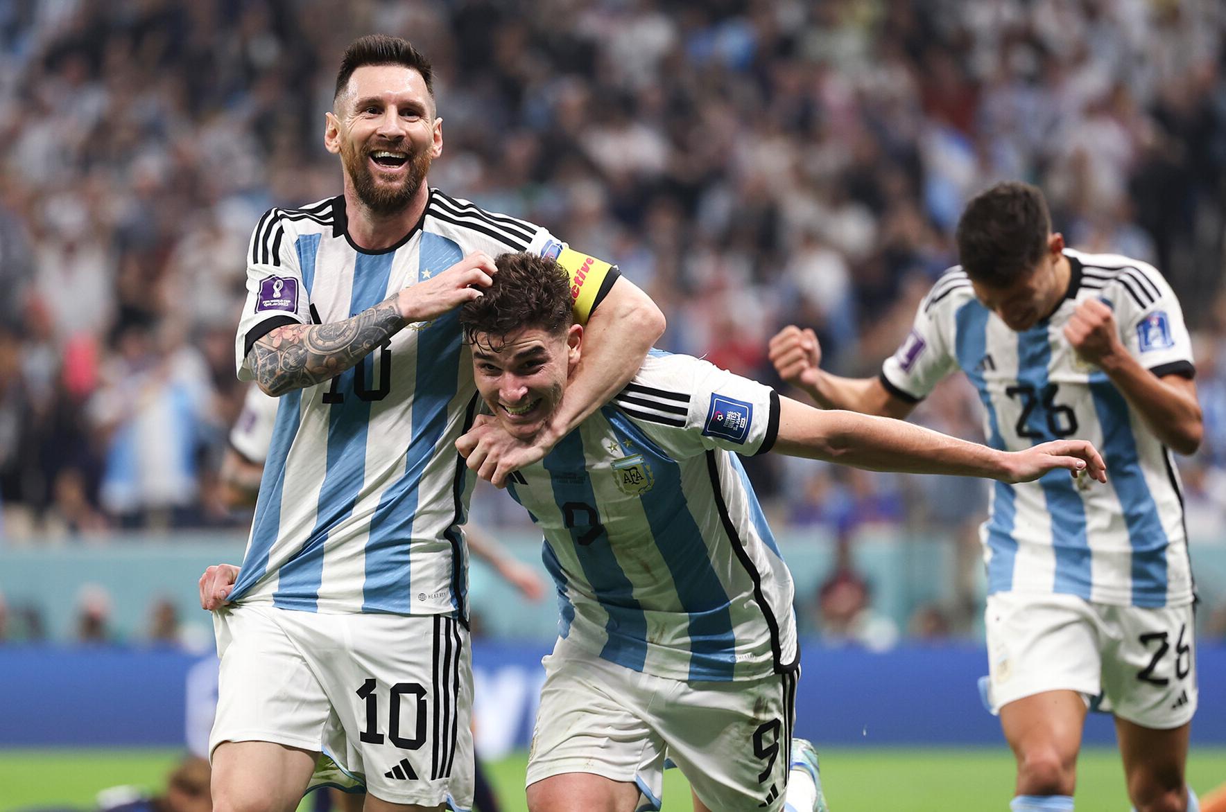 包含汉堡闪耀新星表现不俗,球队前途看好备受期待,稳步上升的词条 包含汉堡闪耀新星表现不俗,球队前途看好备受期待,稳步上升的词条