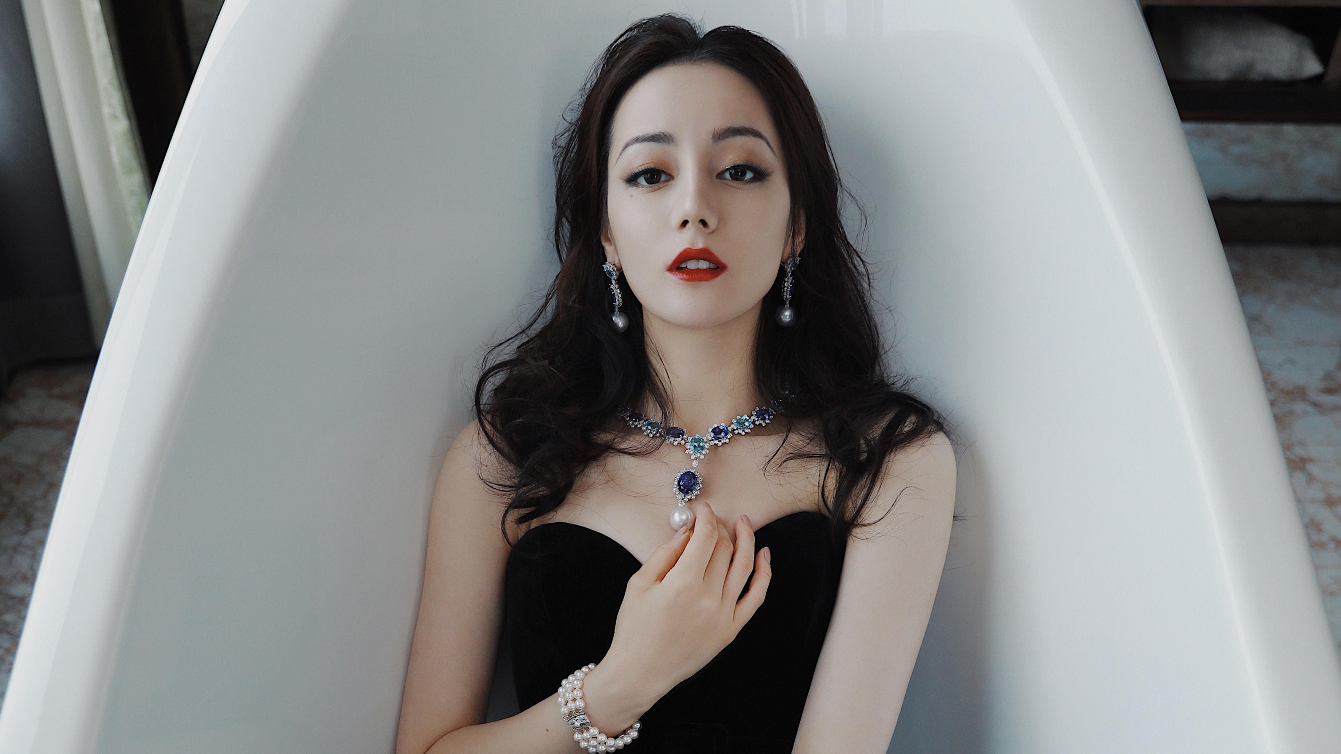 引擎的呼啸与绿茵的咆哮,冠军之心如何跨越速度与力量的边界